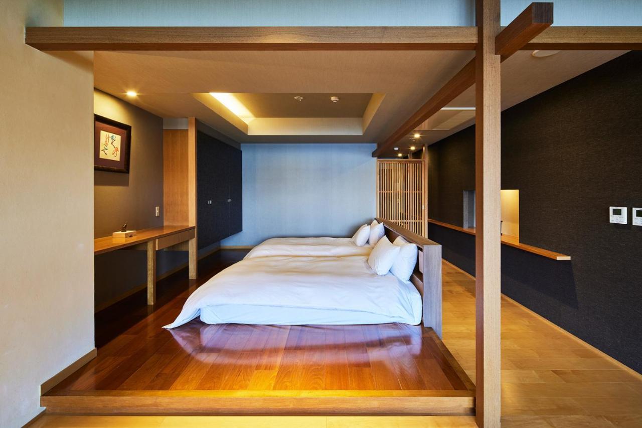 Hotel Itsukushima Iroha Hatsukaichi Exterior foto