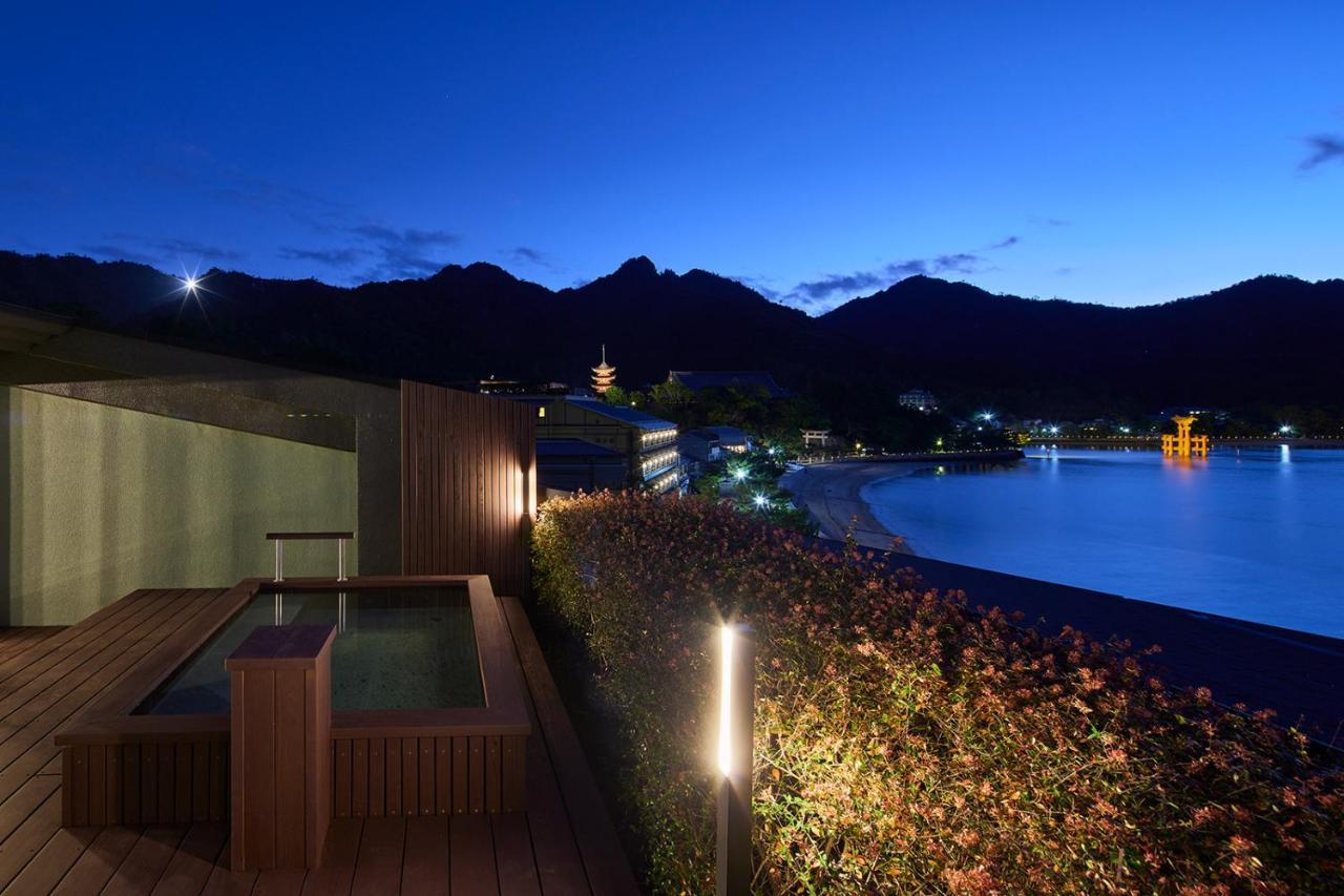 Hotel Itsukushima Iroha Hatsukaichi Exterior foto