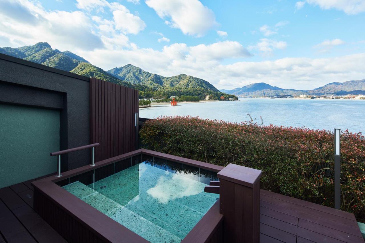Hotel Itsukushima Iroha Hatsukaichi Exterior foto